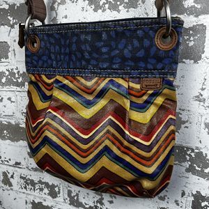 Fossil Key-Per Crossbody Bag Coated Canvas‎ Aztec Chevron Print Blue Denim Trim